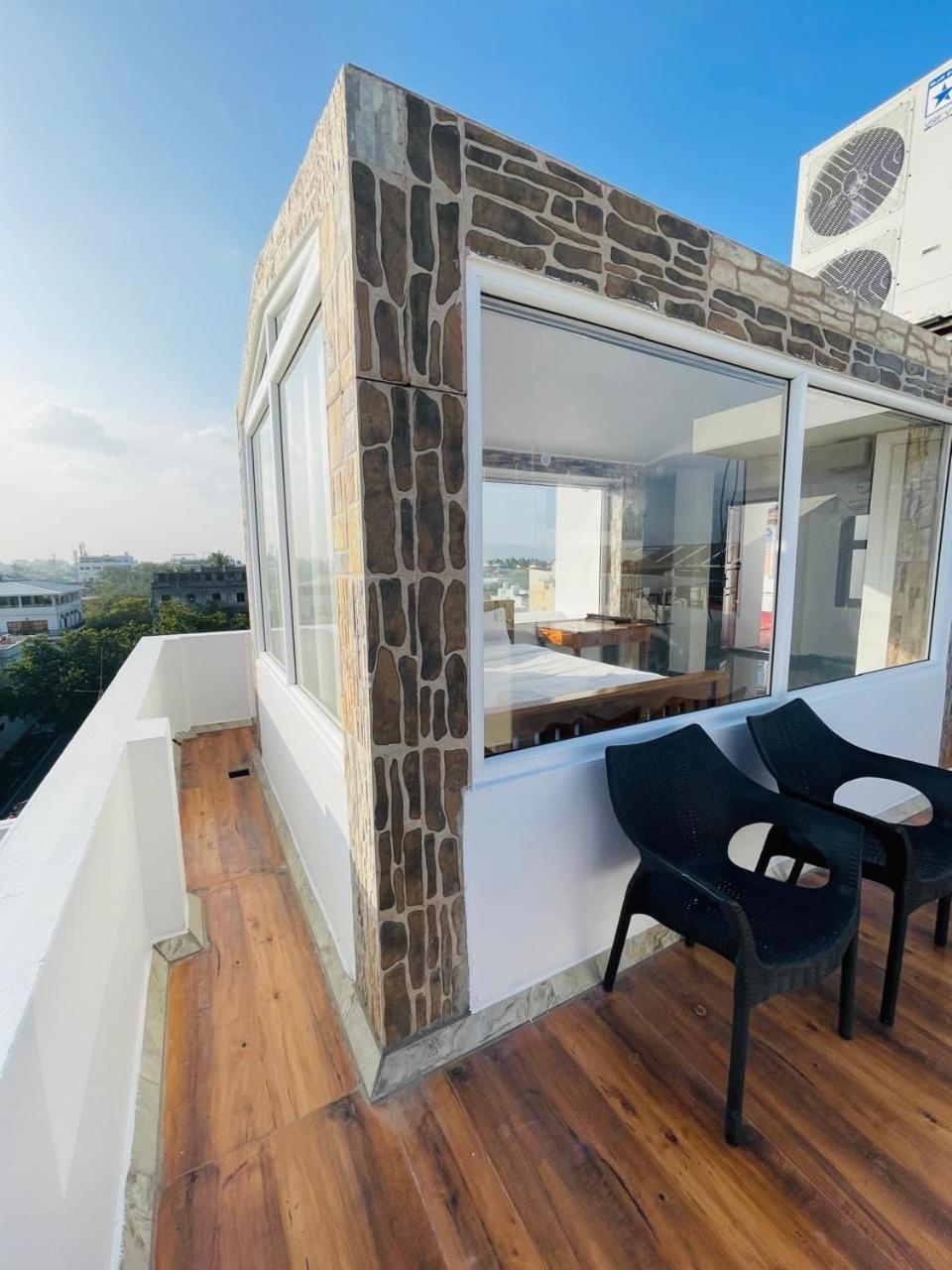 La Villa Marseille ポンディシェリ エクステリア 写真