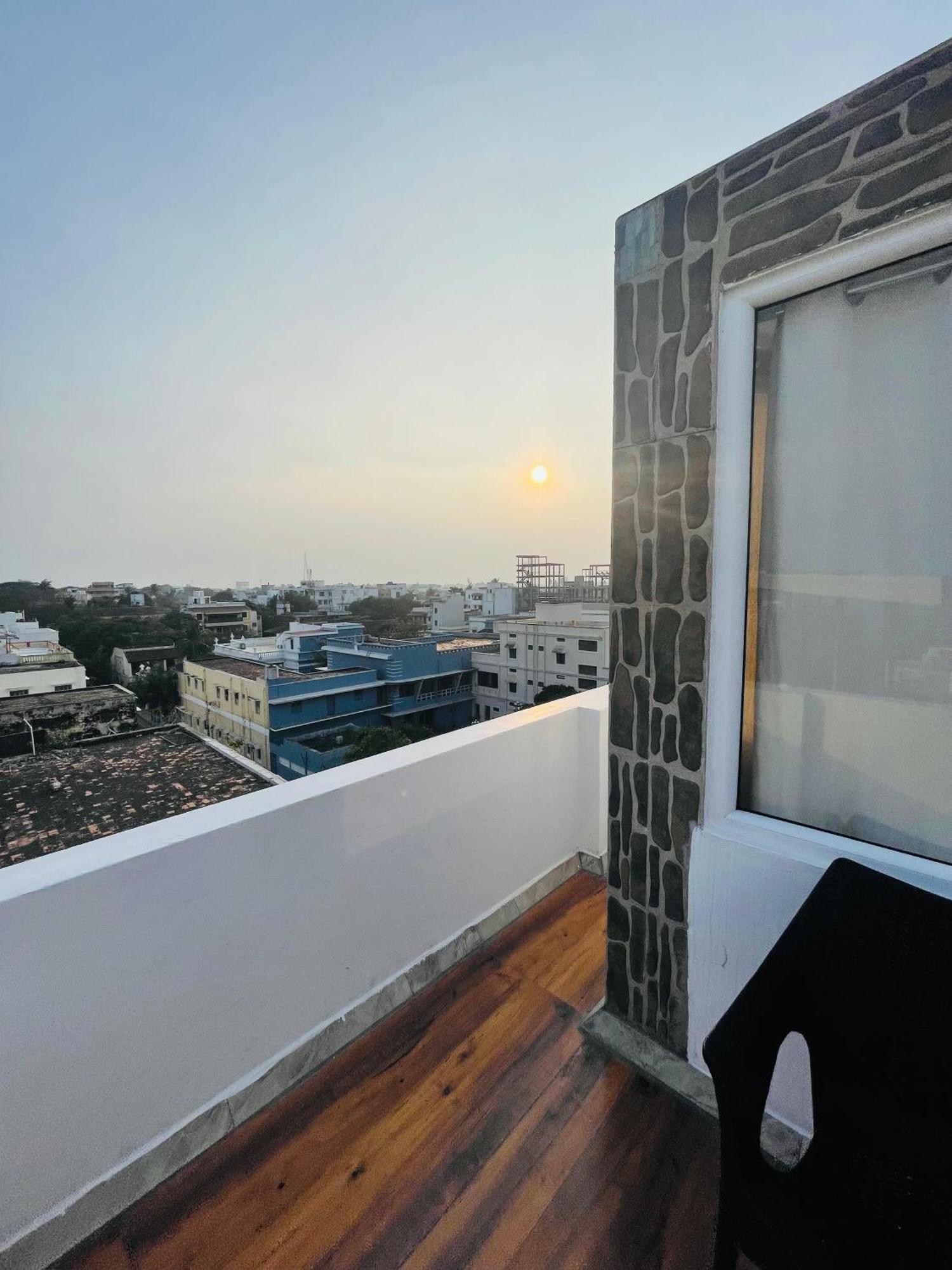 La Villa Marseille ポンディシェリ エクステリア 写真