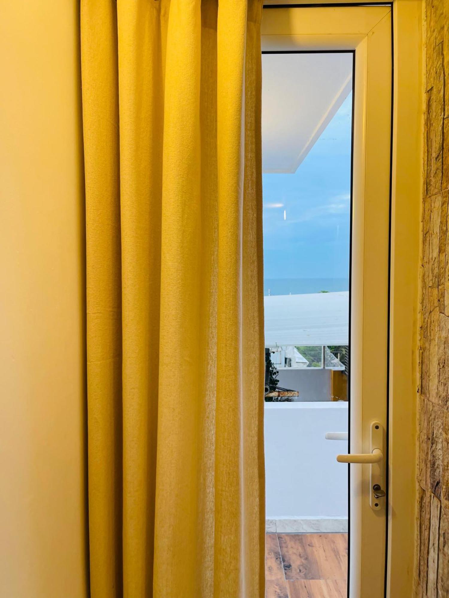 La Villa Marseille ポンディシェリ エクステリア 写真